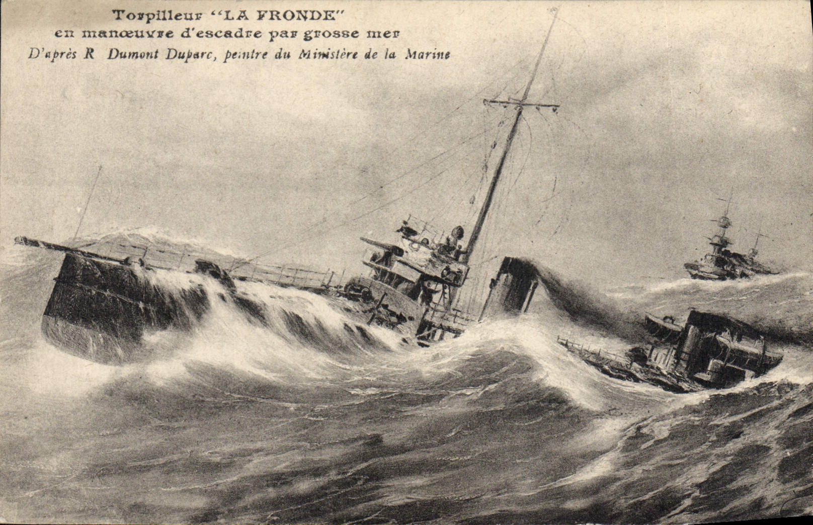 CPA Bateau de guerre Torpilleur La Fronde en manoeuvre d'escadre par grosse mer