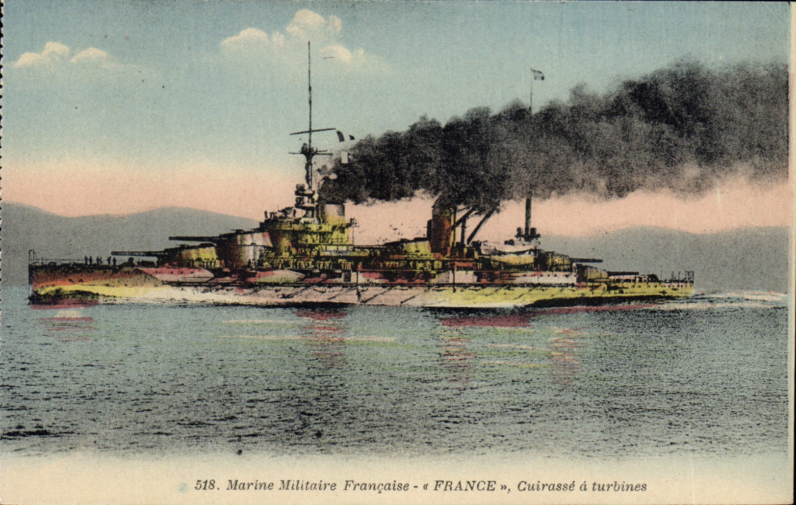 CPA Bateau de guerre France Cuirasse a turbines