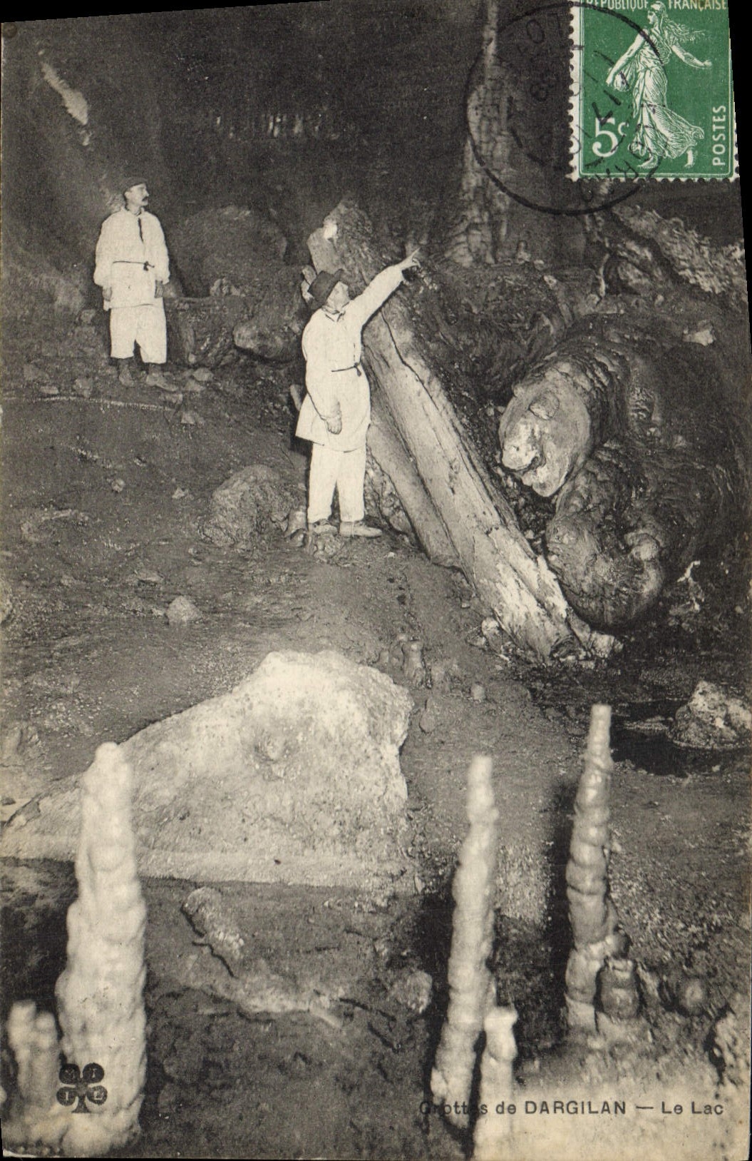 CPA Grotte Grottes de Dargilan Le lac