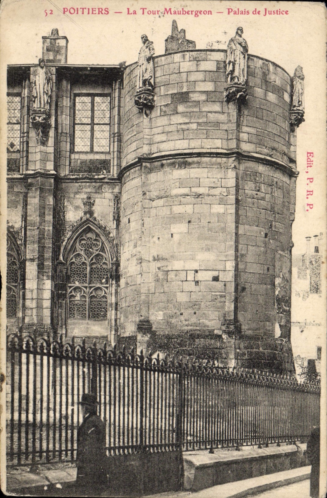 CPA Poitiers la Tour Maubergeon Palais de justice 