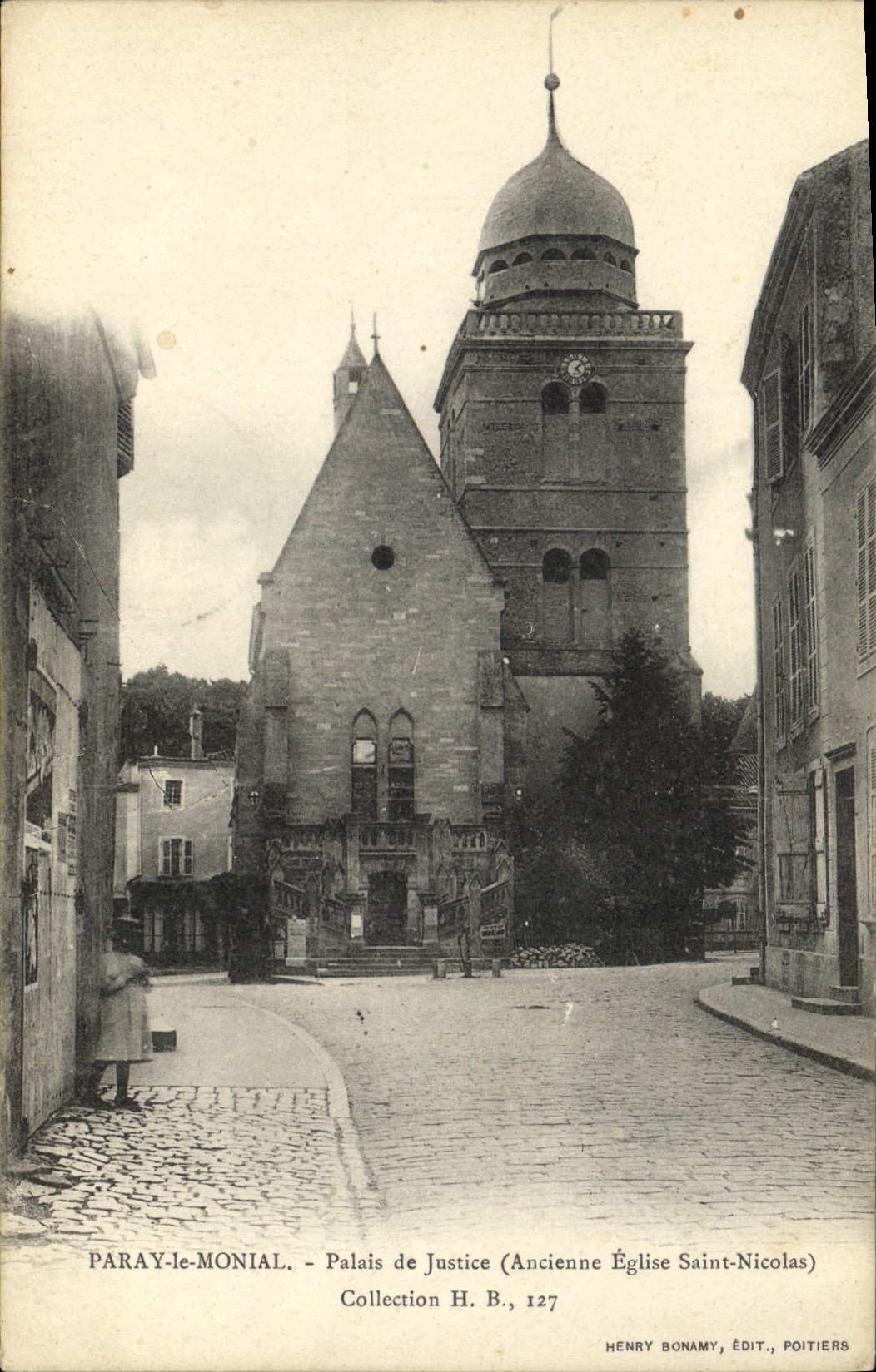 CPA Paray le Monial Palais de Justice Ancienne Edlise Saint Nicolas 