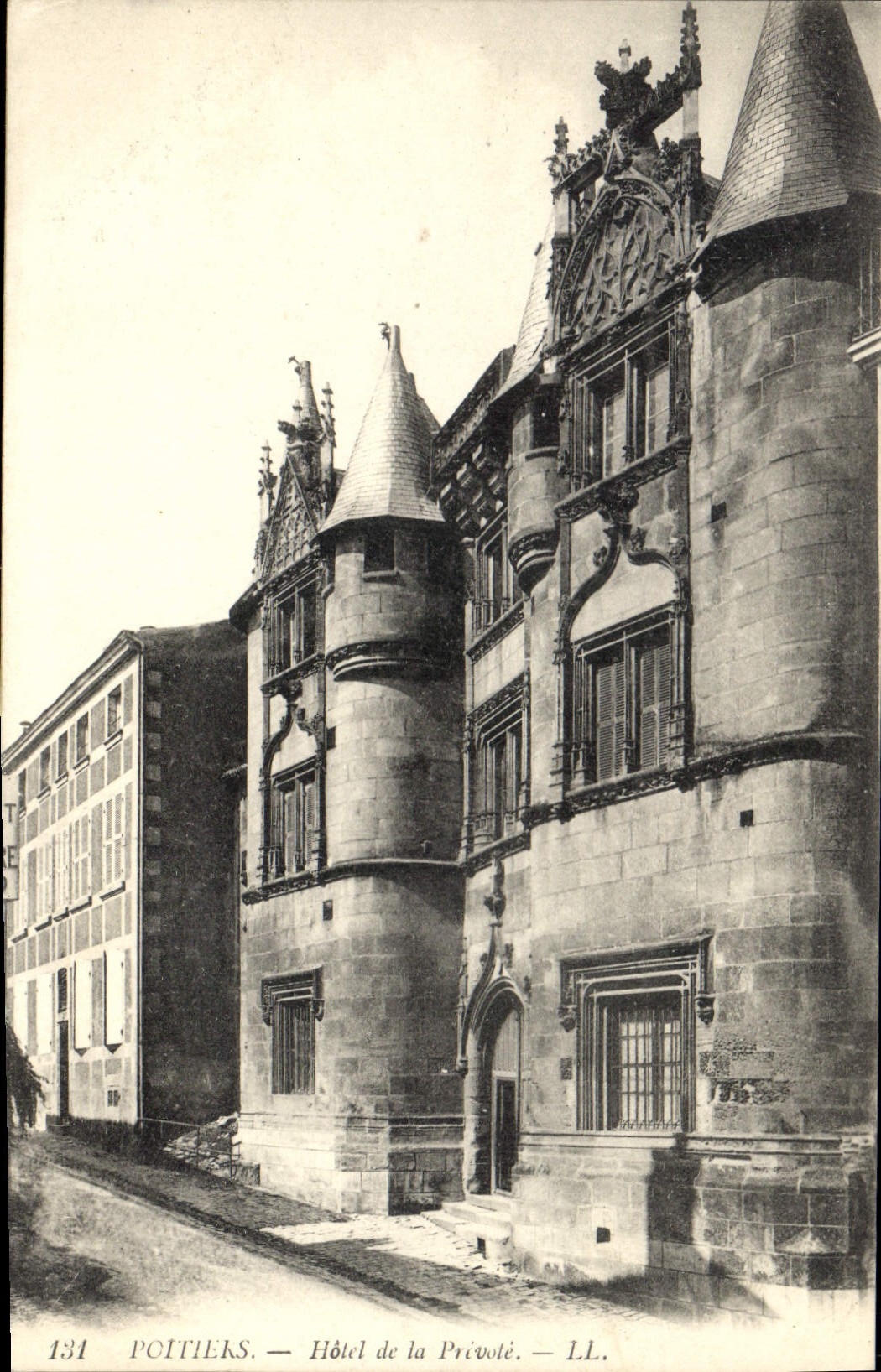 CPA Poitiers Hotel de la Privote 