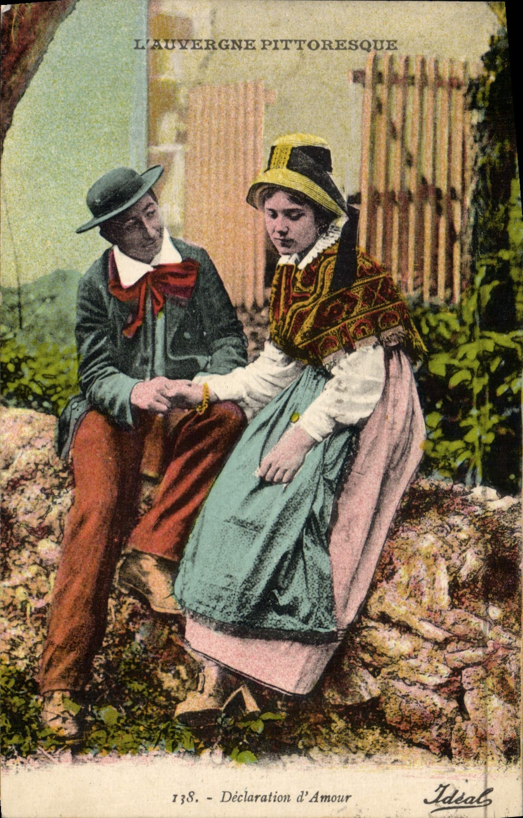 CPA Folklore Declaration d'amour Auvergne