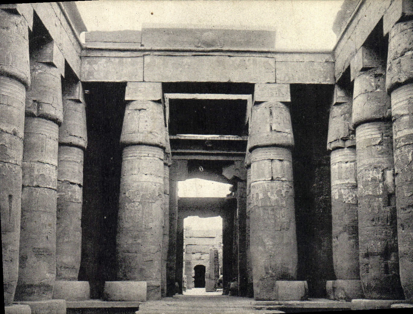 CPA Egypt Egypte Karnak The interior of the temple of Khonsu