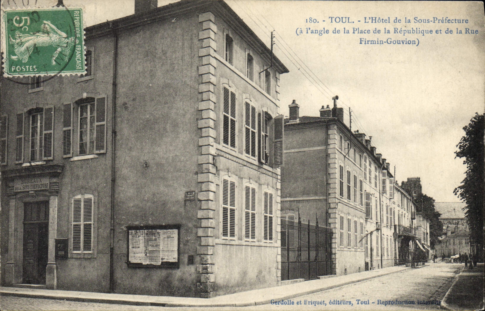 CPA Toul L'Hotel de la Sous Prefecture Rue Firmin Gouvion