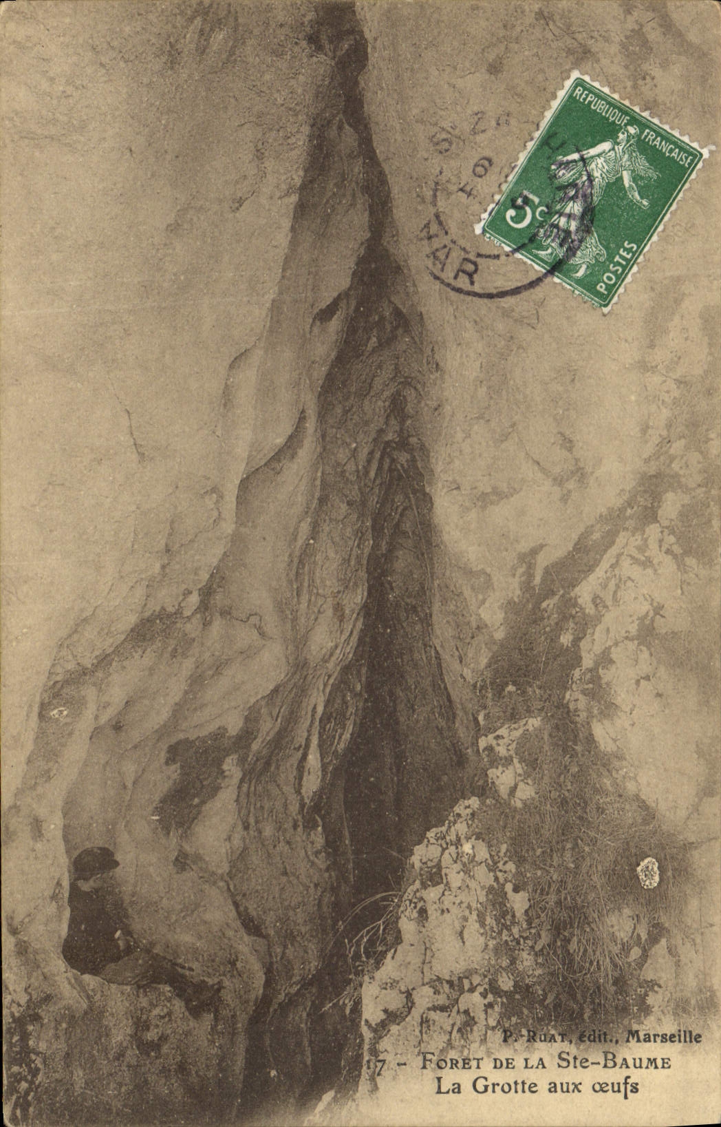 CPA Grotte aux oeufs Foret de la Ste Baume Grottes