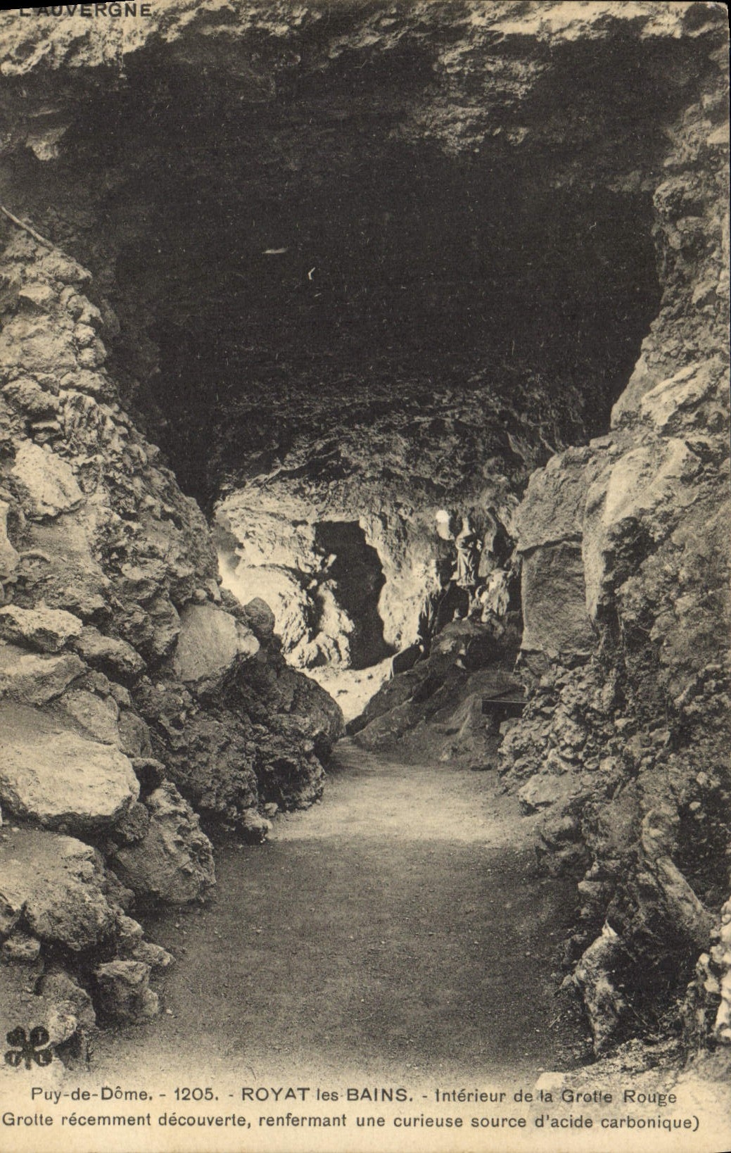 CPA Grotte Rouge Grottes Royat les Bains