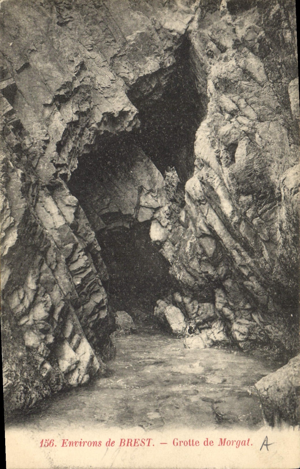 CPA Grotte de Morgat Environs de Brest Grottes