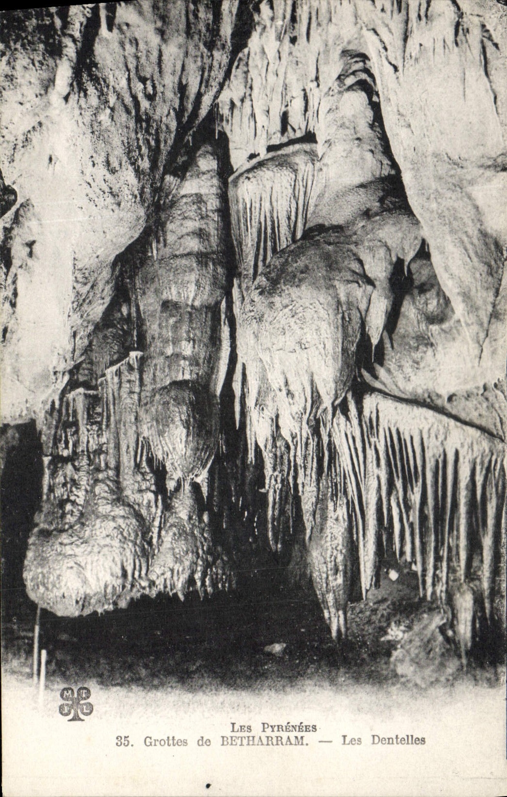 CPA Grotte Grottes de Betharram Les dentelles
