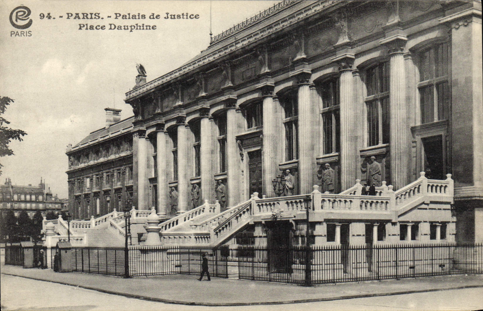 CPA Palais de Justice Place Dauphine Paris