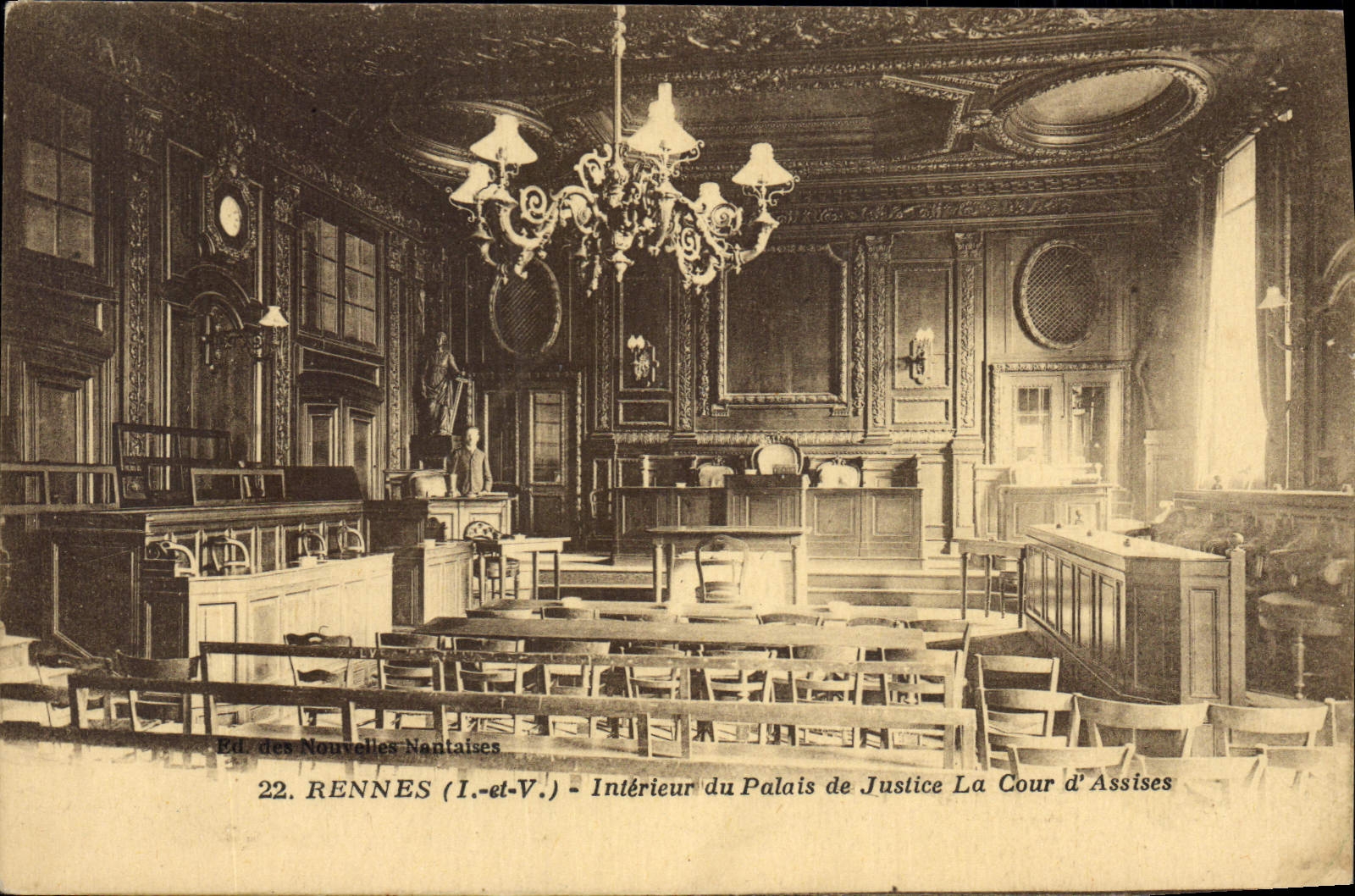 CPA Rennes Interieur du Palais de Justice La Cour d'Assises