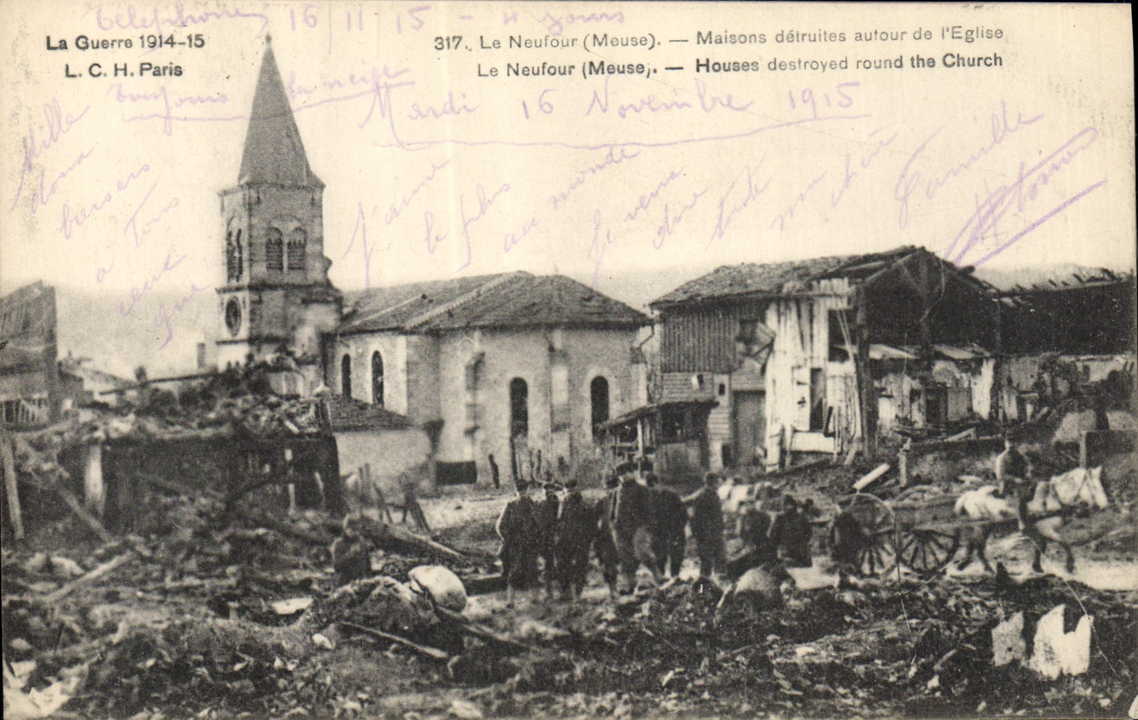 CPA Militaria La Guerre 1914 15 Le Neufour Maisons detruites autour de l'Eglise 