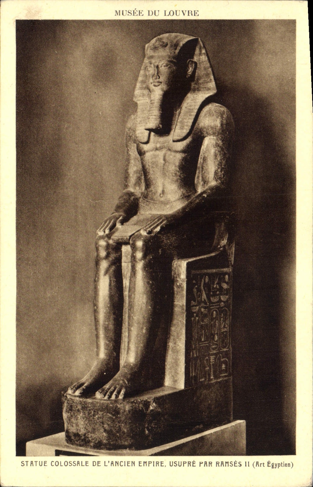 CPA Egypt Egypte Statue colossale de L'ancien empire Usupre par Ramses II Art Egyptien