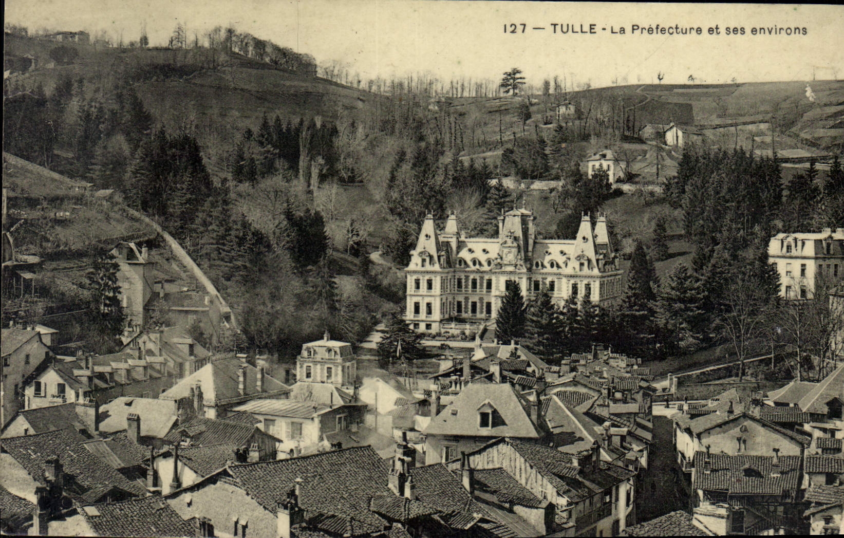 CPA Tulle La Prefecture et ses environs 