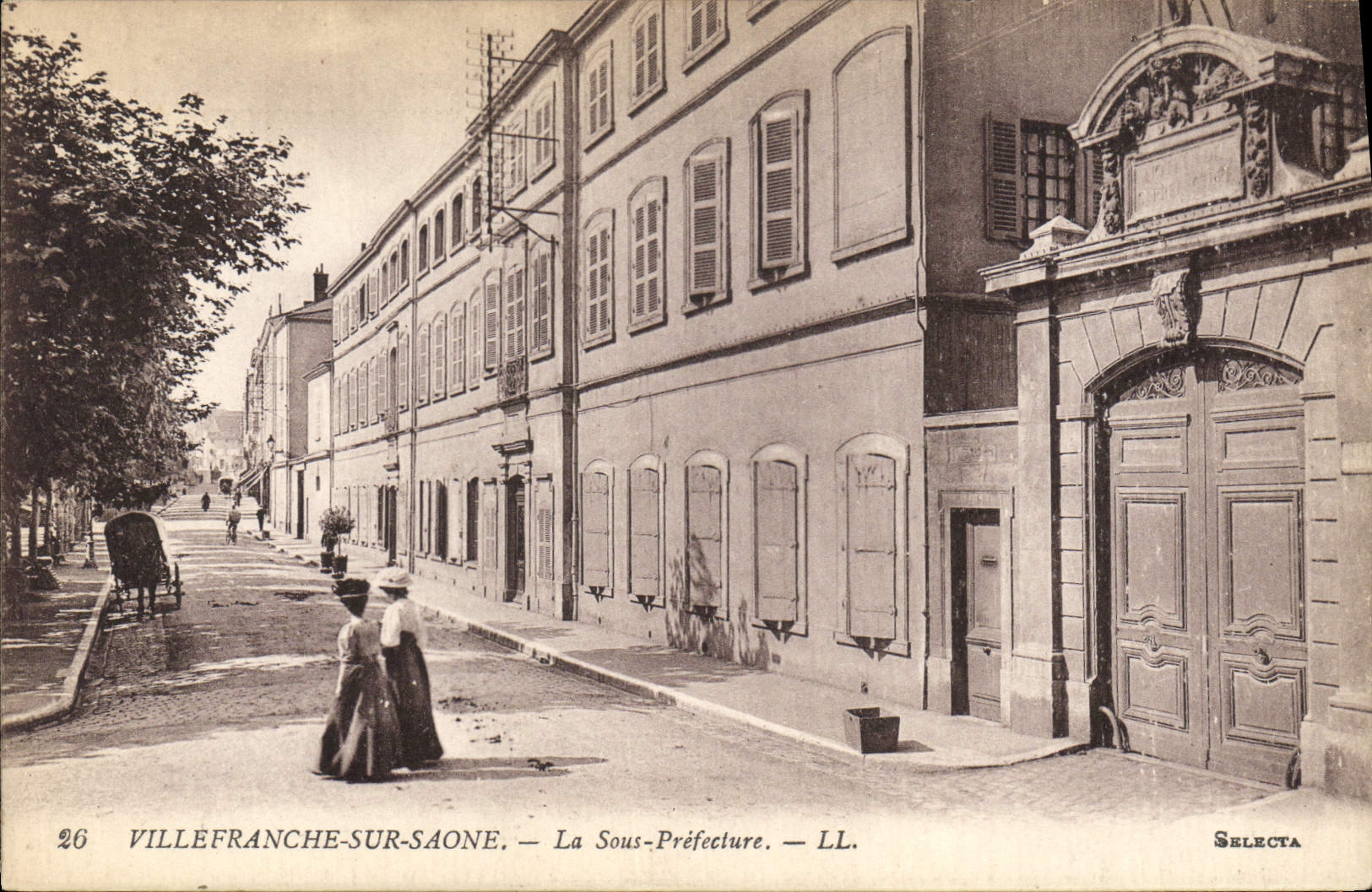 CPA Villefranche sur Saone La Sous Prefecture 