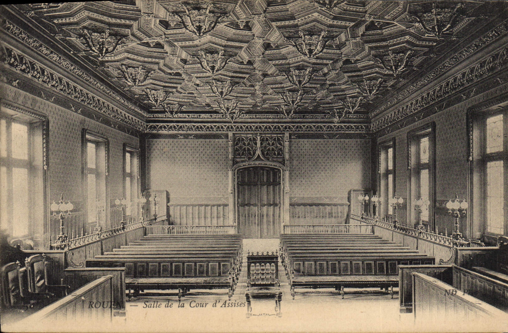 CPA Rouen salle de la cour d'Assises 