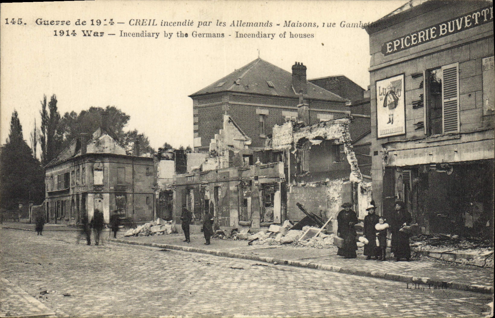 CPA Militaria Guerre de 1914 Creil incendie par les Allemands maisons Epicerie Buvette