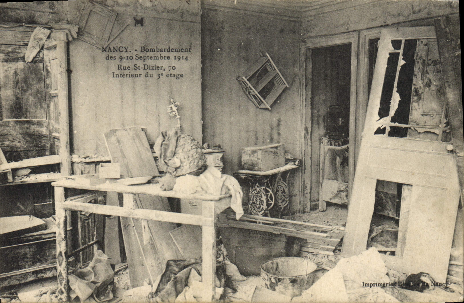 CPA Militaria Nancy bombardement des 9 10 sep 1914 rue St Dizier Interieur du troisieme etage 