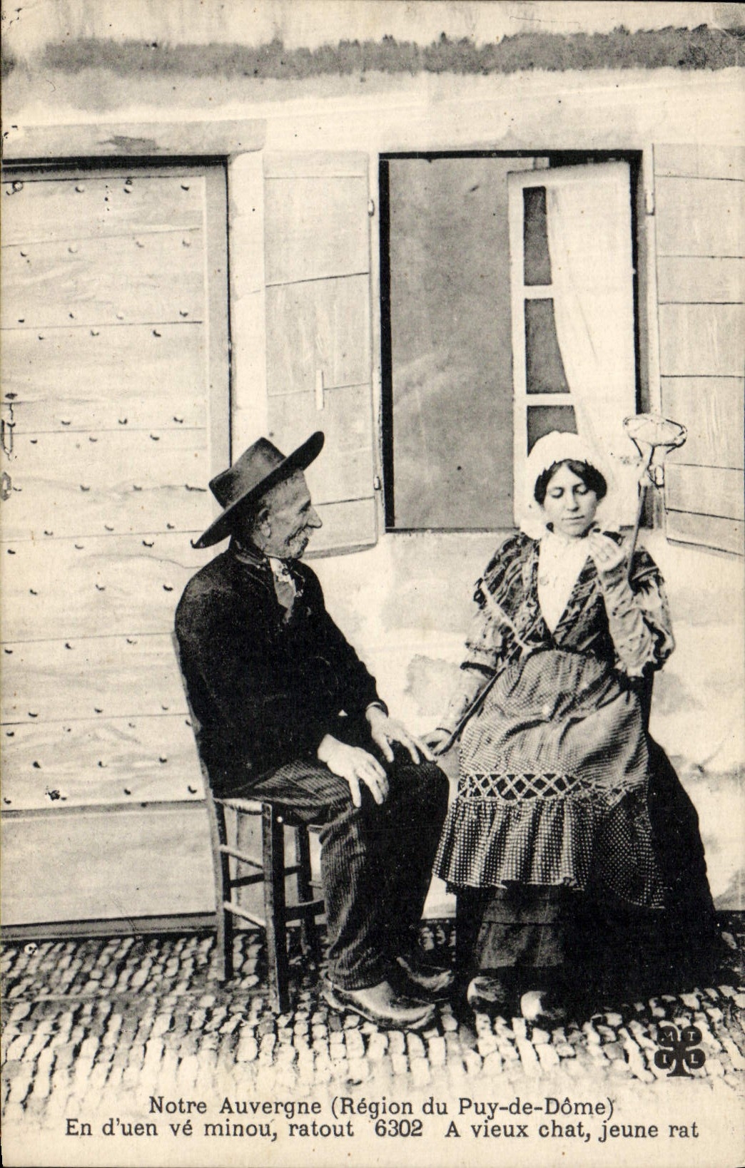 CPA Folklore Notre Auvergne region du Puy de Dome