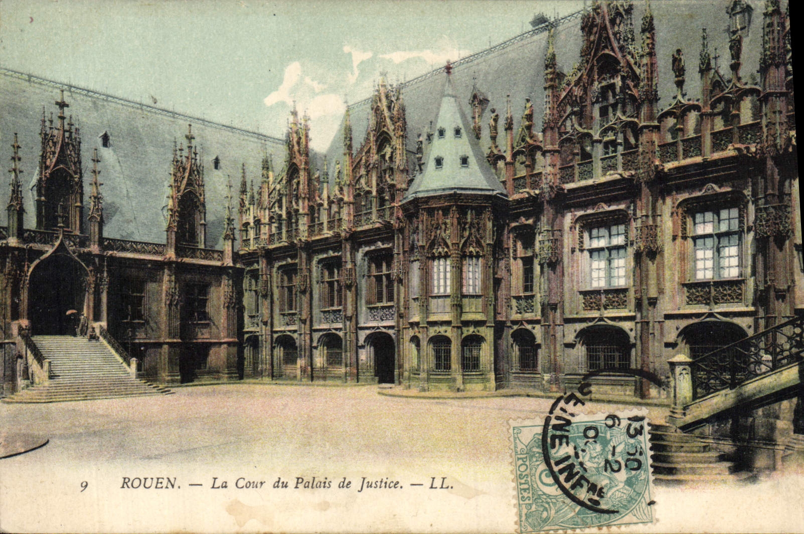 CPA Rouen la cour du Palais de justice 