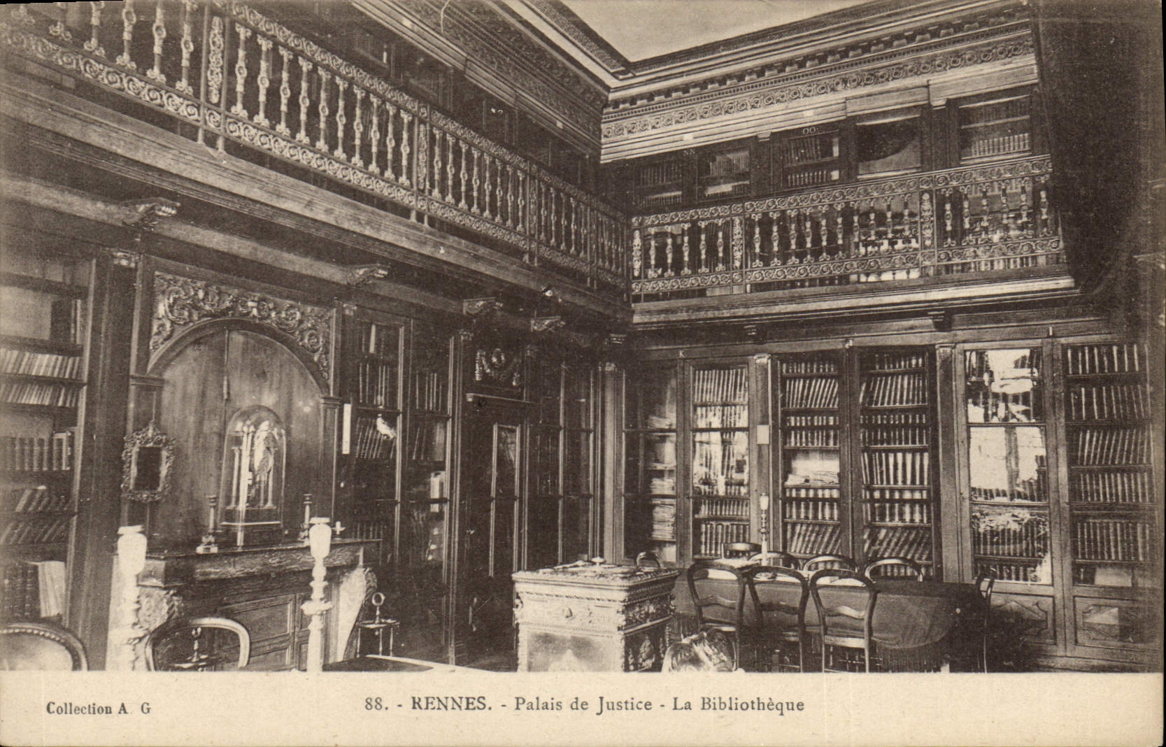 CPA Rennes Palais de Justice la bibliotheque 