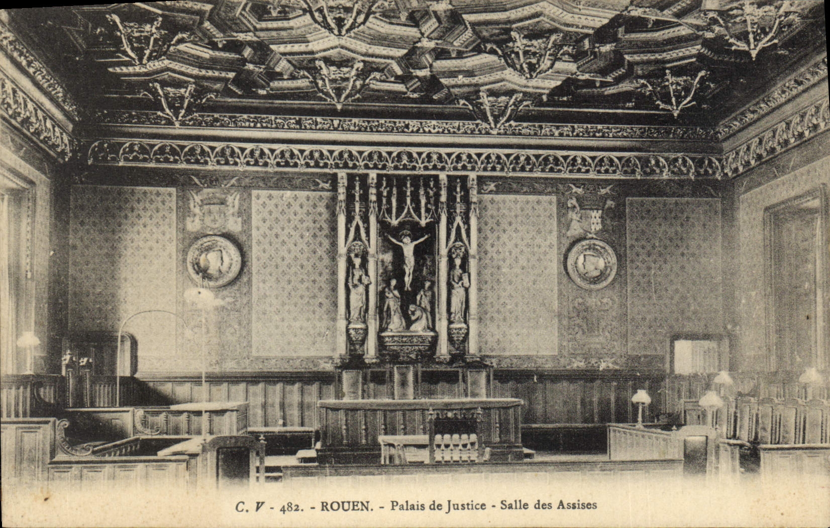 CPA Rouen Palais de Justice salle des Assises