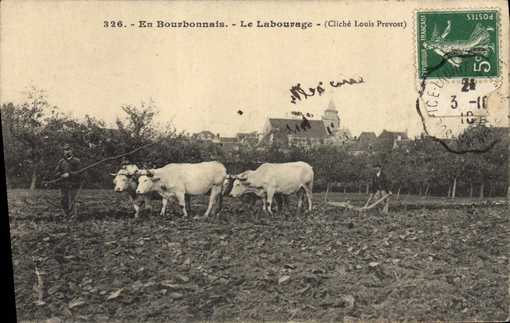 CPA Folklore En Bourbonnais Le labourage