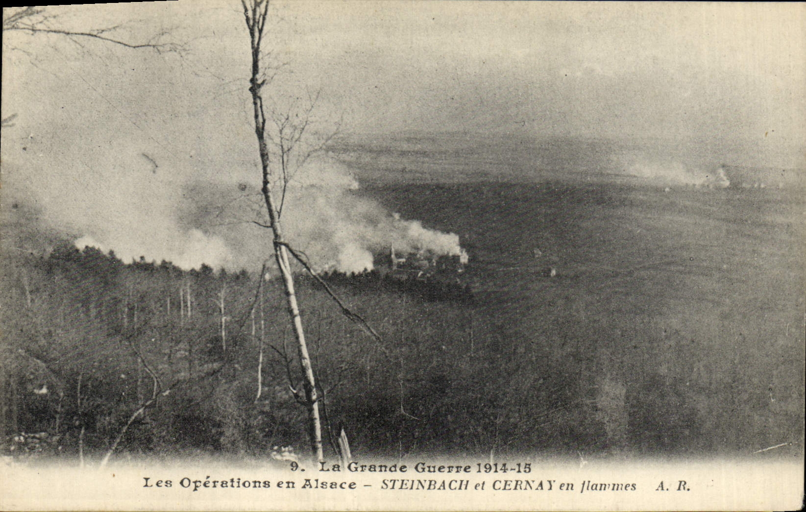 CPA Militaria la Grande Guerre 1914 les operations en Alsace Steinbach et Cernay en flammes 