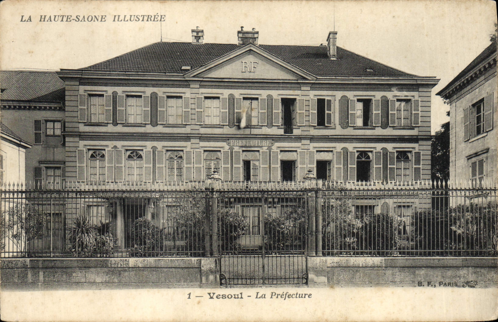 CPA La haute saone illustree Vesoul La Prefecture 