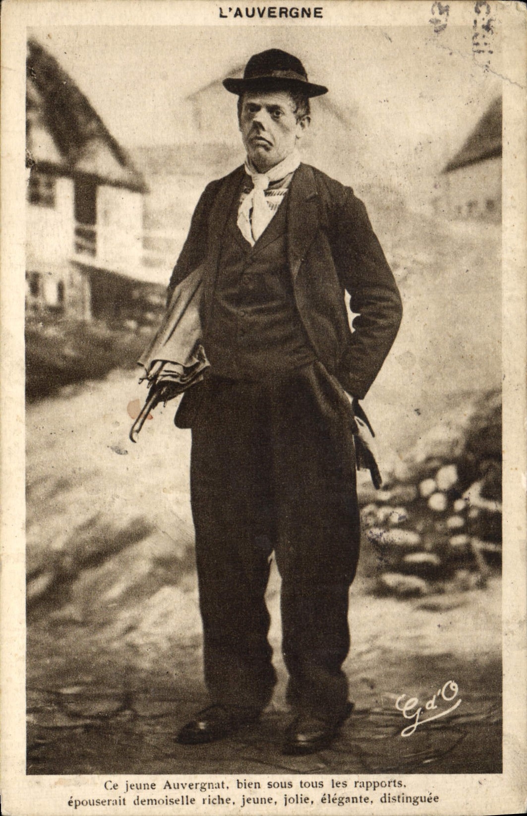 CPA Folklore L'Auvergne ce jeune Auvergnat bien sous tous les rapports epouserait demoiselle riche j
