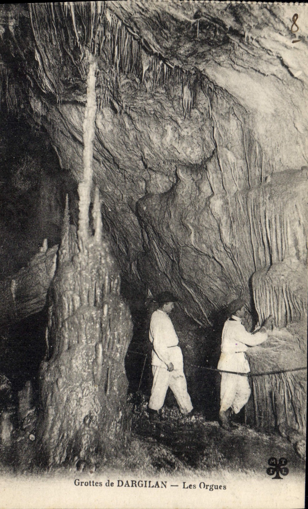 CPA Grottes de Dargilan Les Orgues 