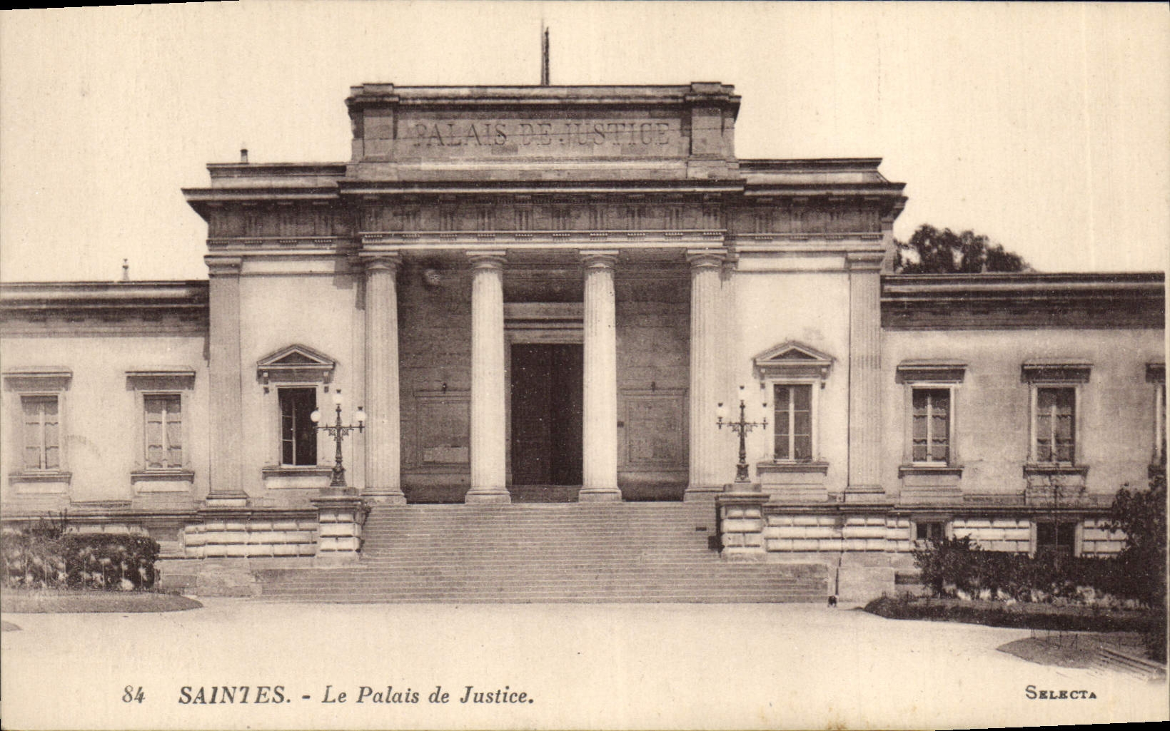 CPA Saintes Le Palais de Justice 