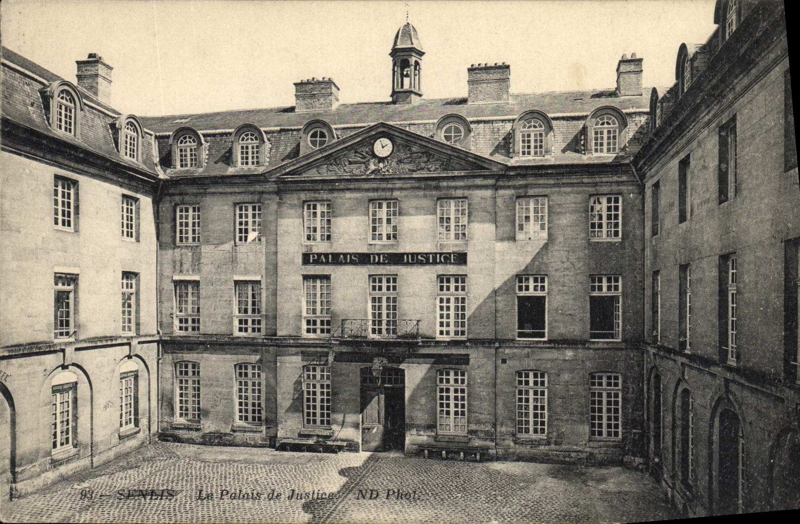 CPA Senlis Le Palais de Justice 