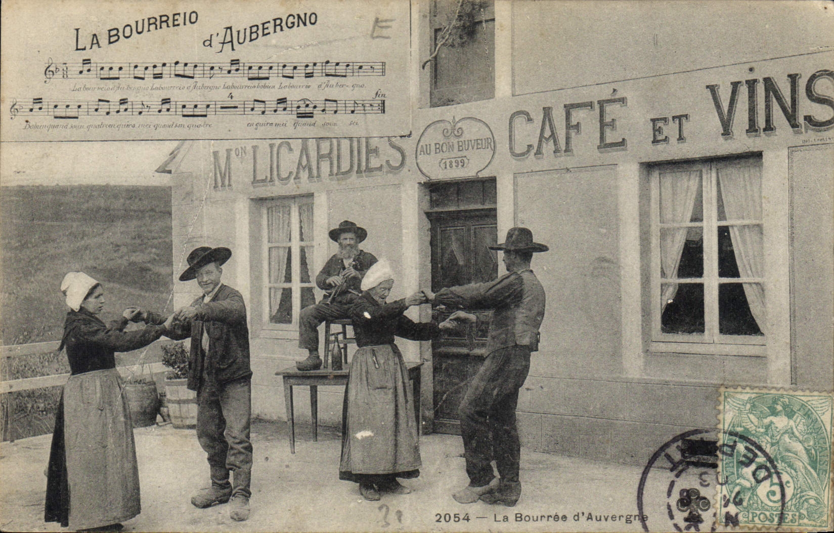 CPA Folklore La Bourree D'Auvergne 