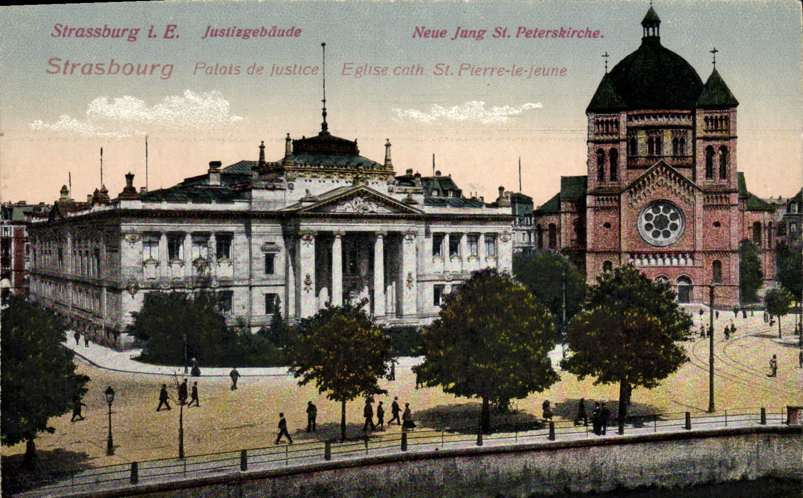 CPA Strasbourg Palais de Justice Eglise St Pierre le jeune 