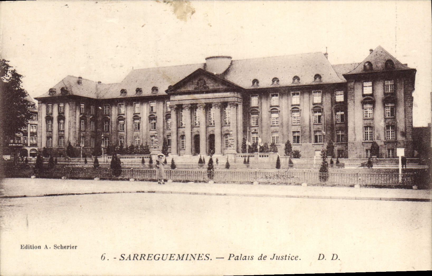 CPA Sarreguemines Palais de Justice 