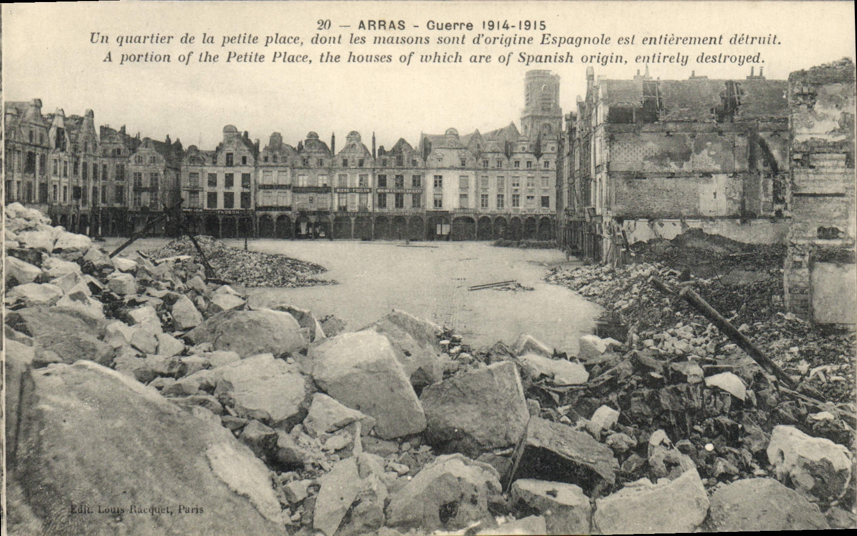 CPA Militaria Arras Guerre 1914 1915 Un quartie de la petite place