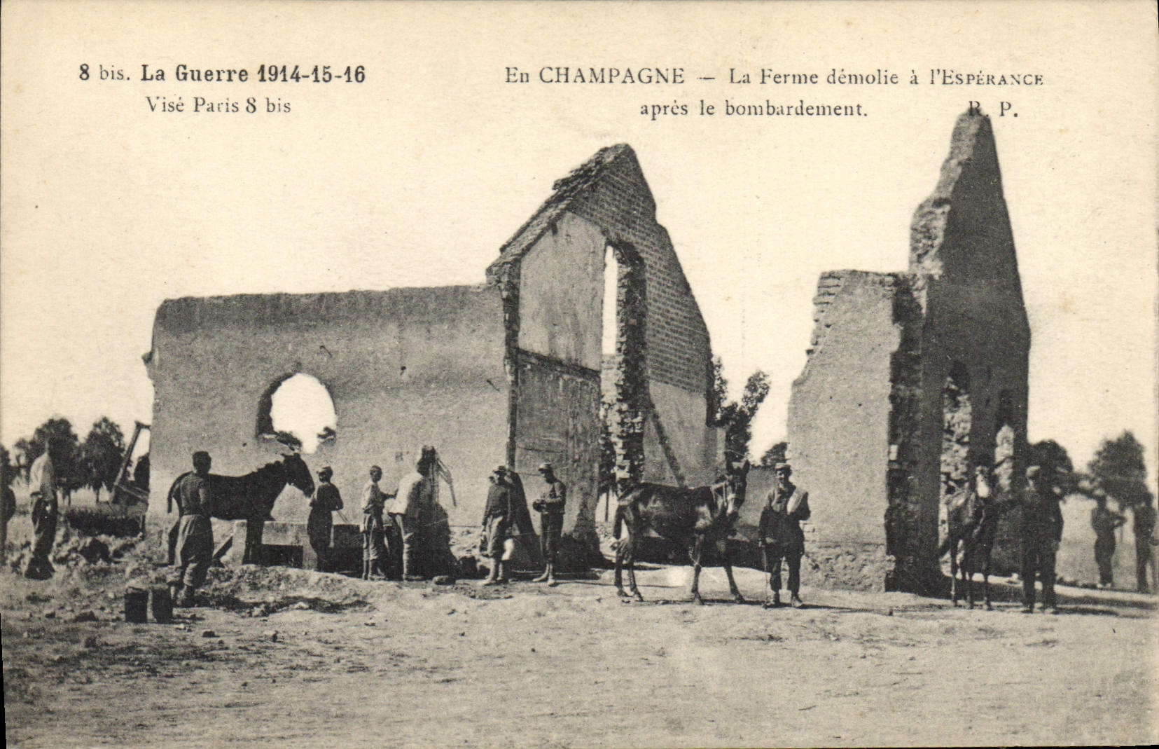 CPA Militaria La Guerre 1914 15 16 En Champagne La Ferme demolie a l'Esperance apres le bombardement