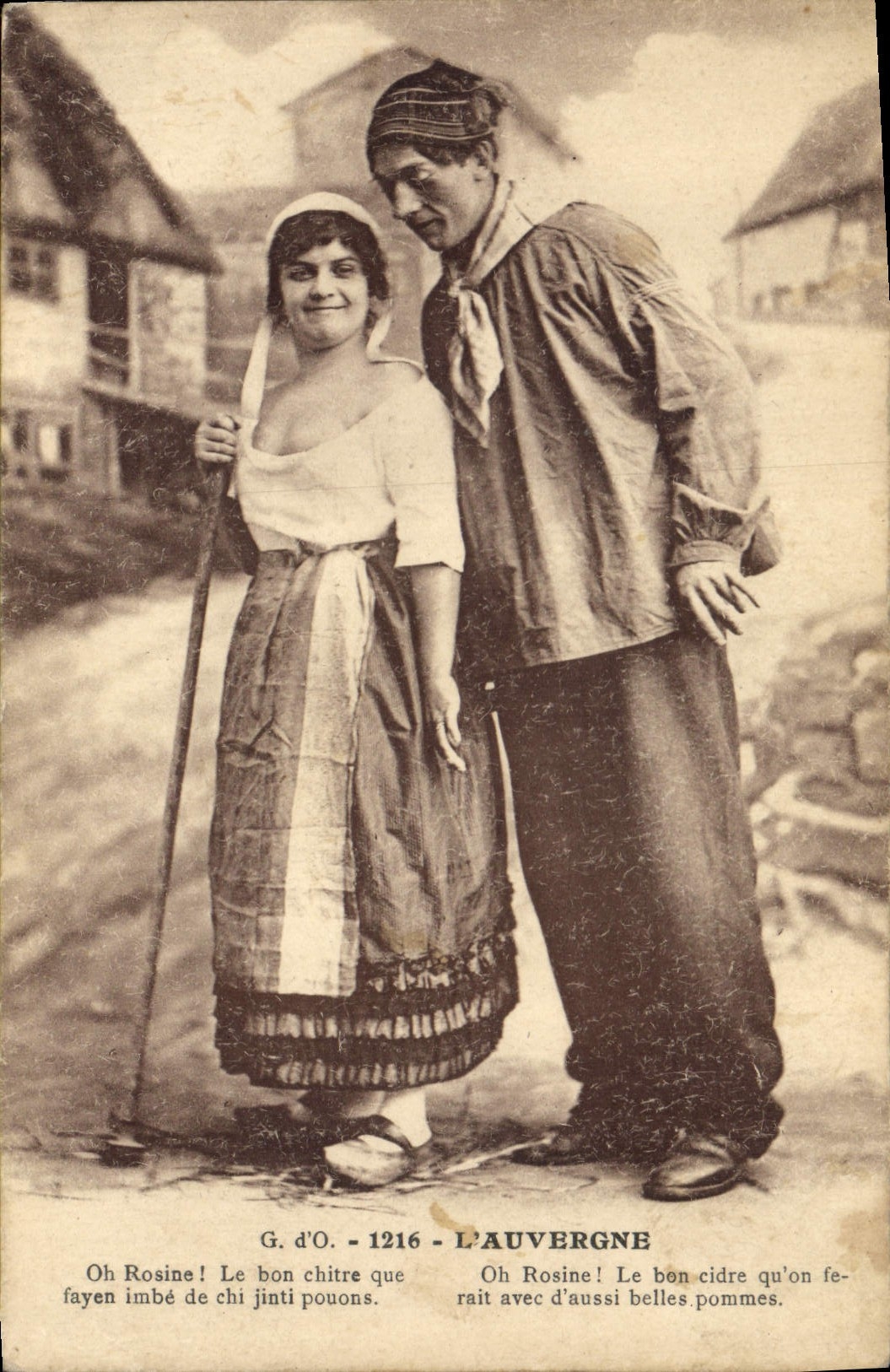 CPA Folklore L'Auvergne 