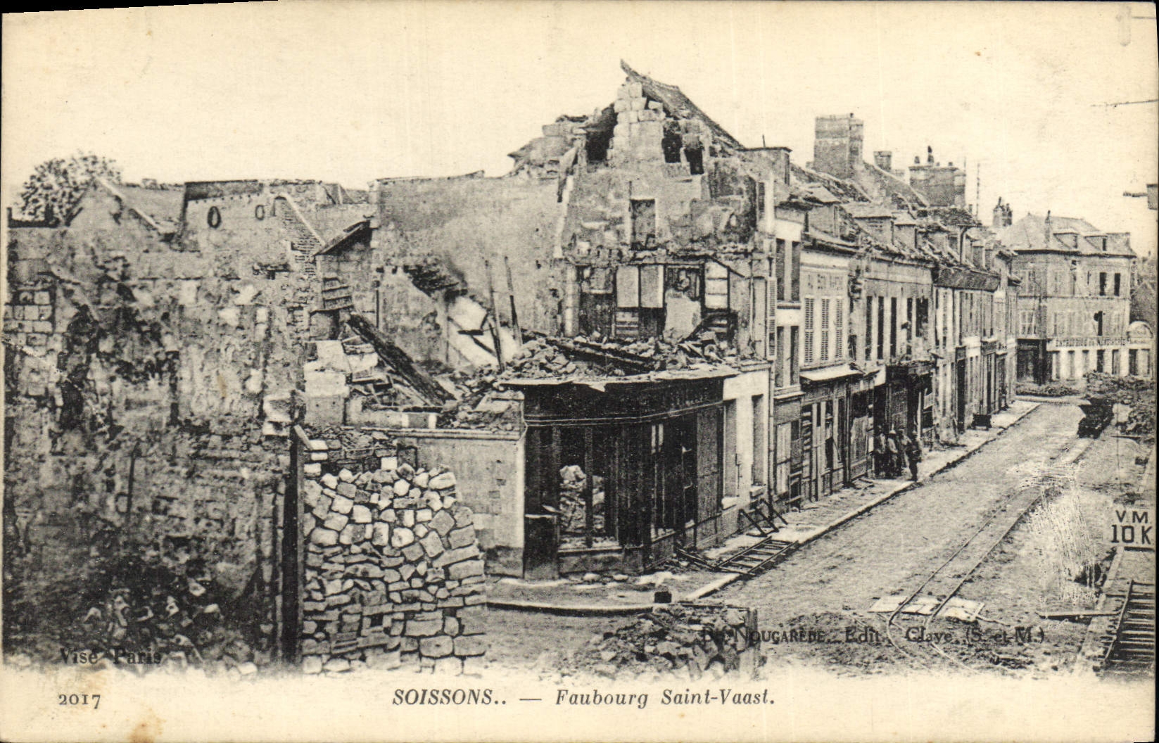 CPA Militaria SOISSONS.- Faubourg Saint-Vaast