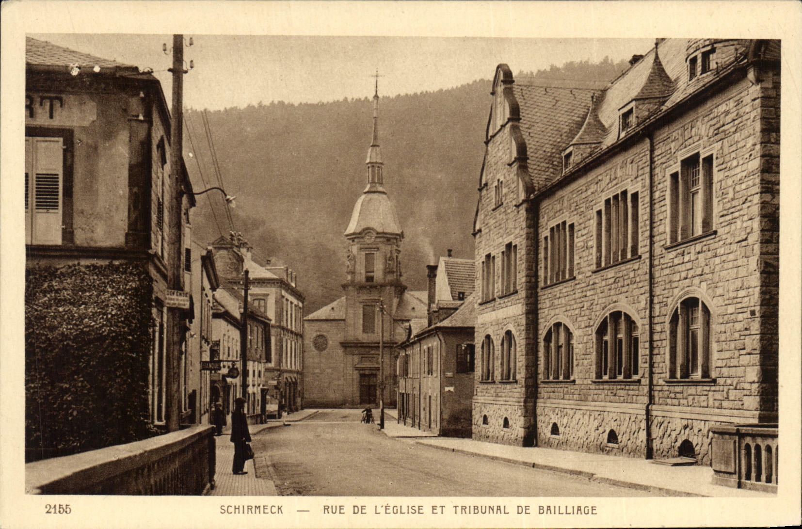 CPA SCHIRMEK - RUE DE L'EGLISE ET TRIBUNAL DE BAILLIAGE
