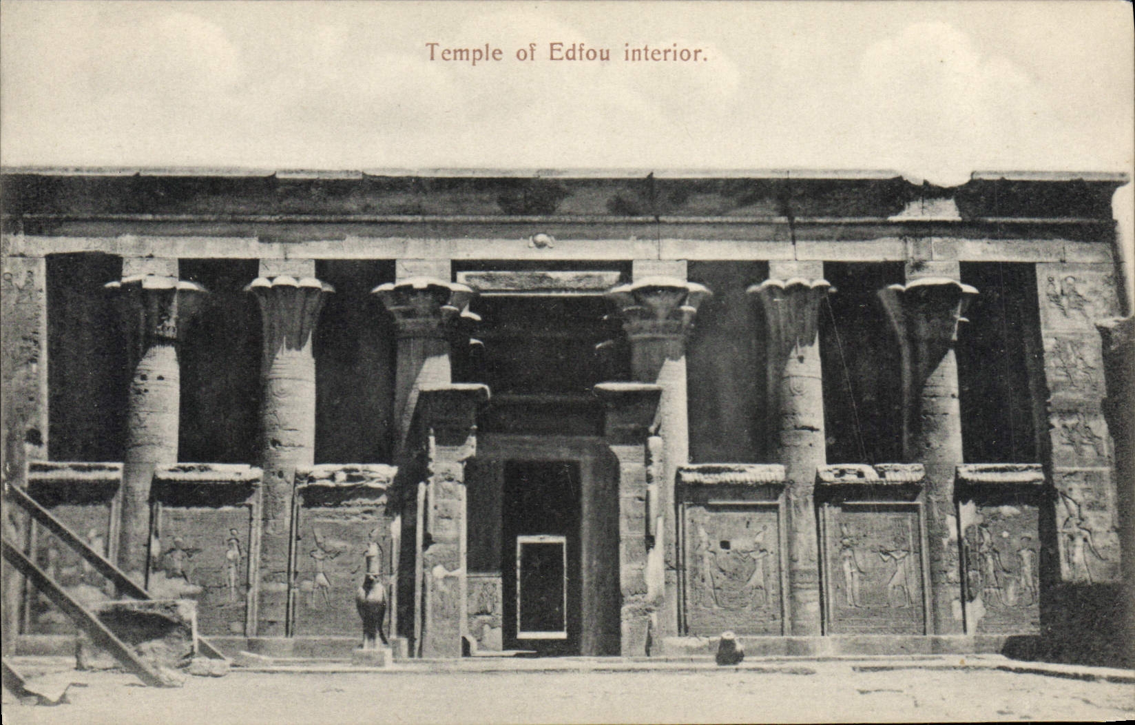 CPA Egypte Egypt Temple of Edfou interior