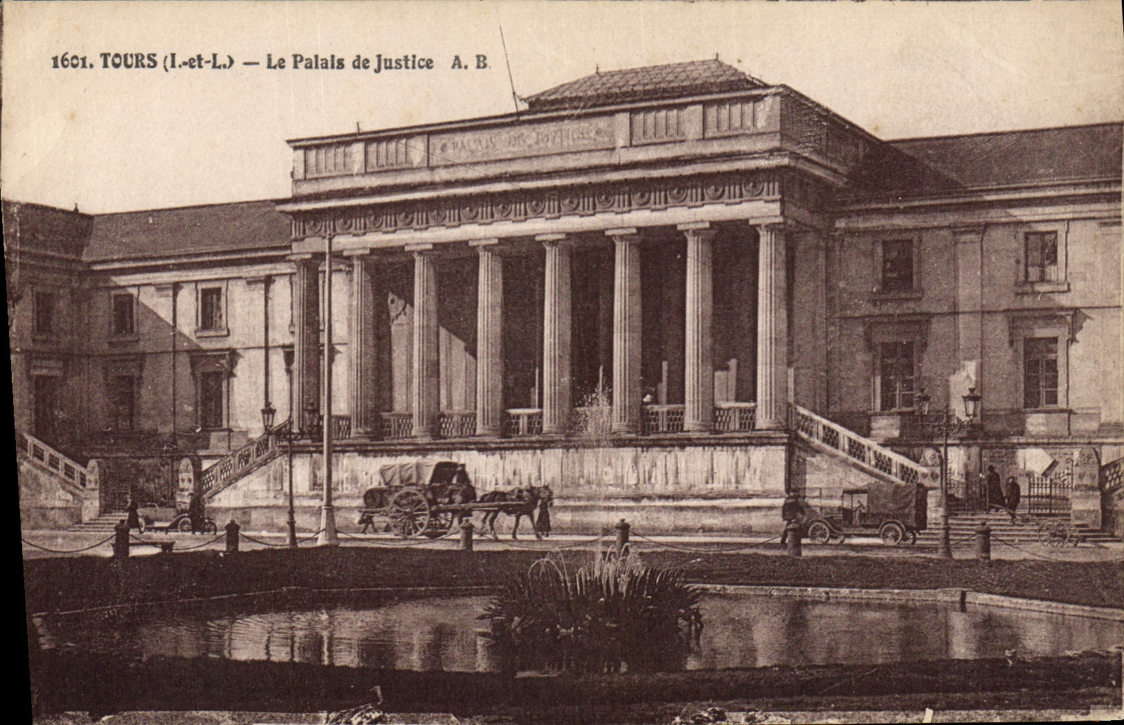 CPA TOURS - Le Palais de Justice