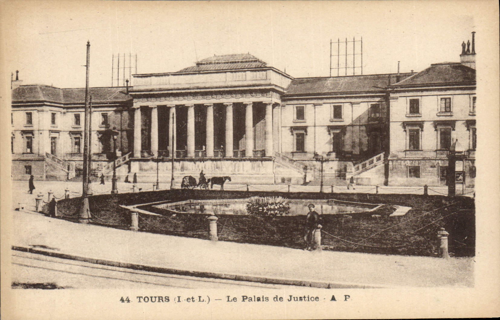 CPA TOURS - Le Palais de Justice