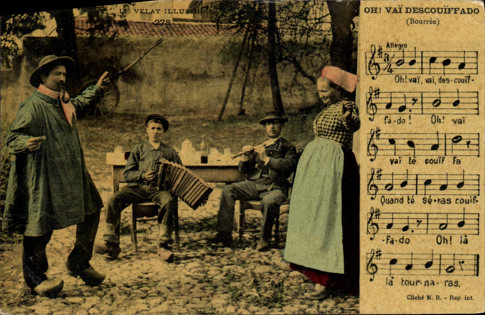 CPA Folklore La Bourree