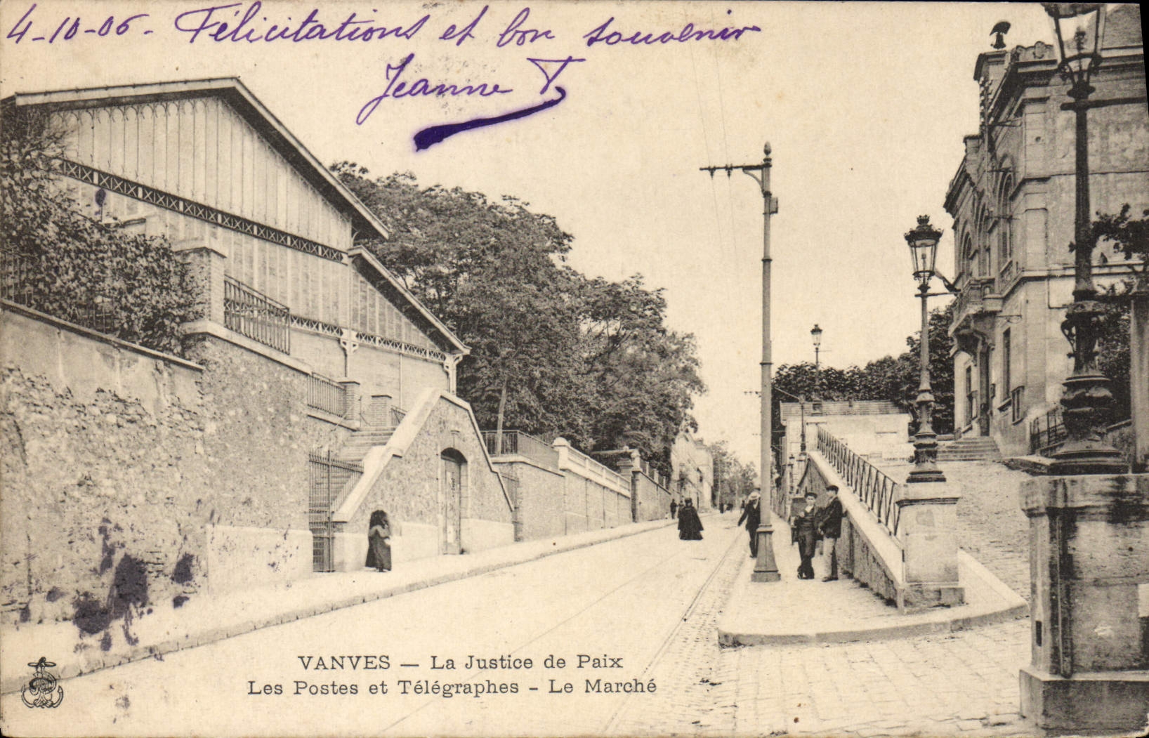 CPA VANVES La Justice de Paix. Les Postes et Télégraphes Le Marché