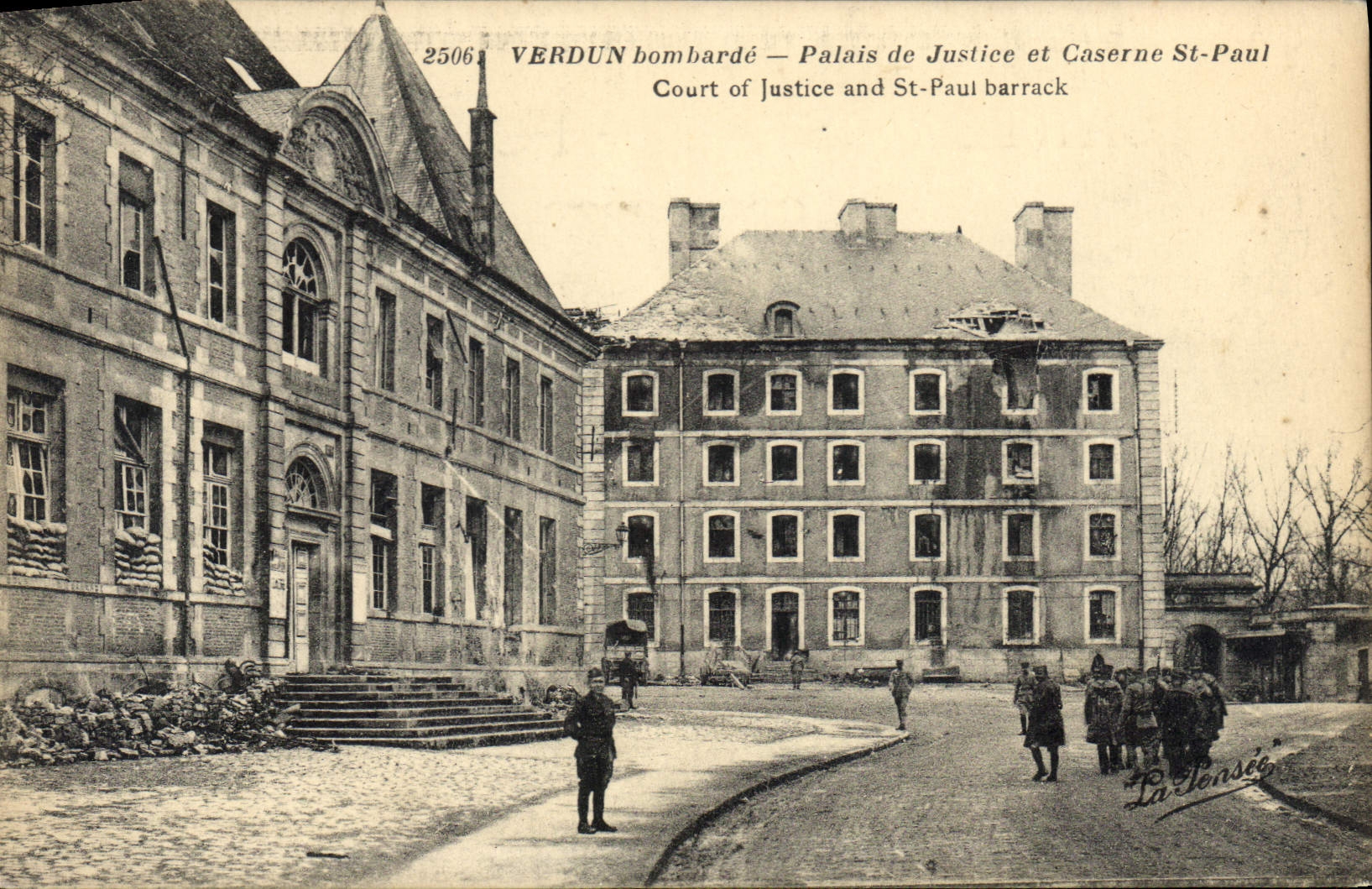 CPA VERDUN bombardé Palais de Justice et caserne St-Paul