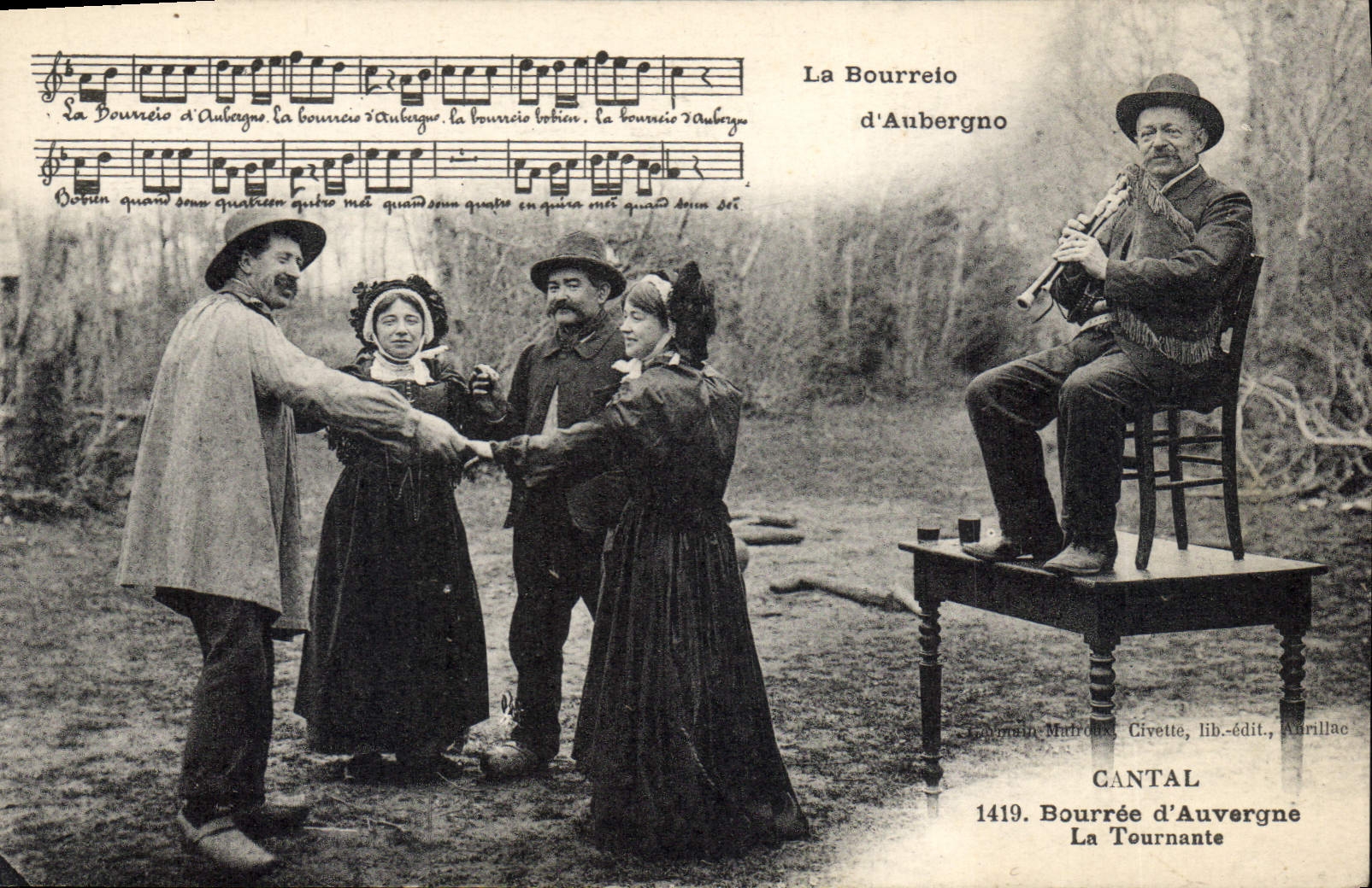 CPA Folklore 1419. Bourrrée d'Auvergne La Tournante