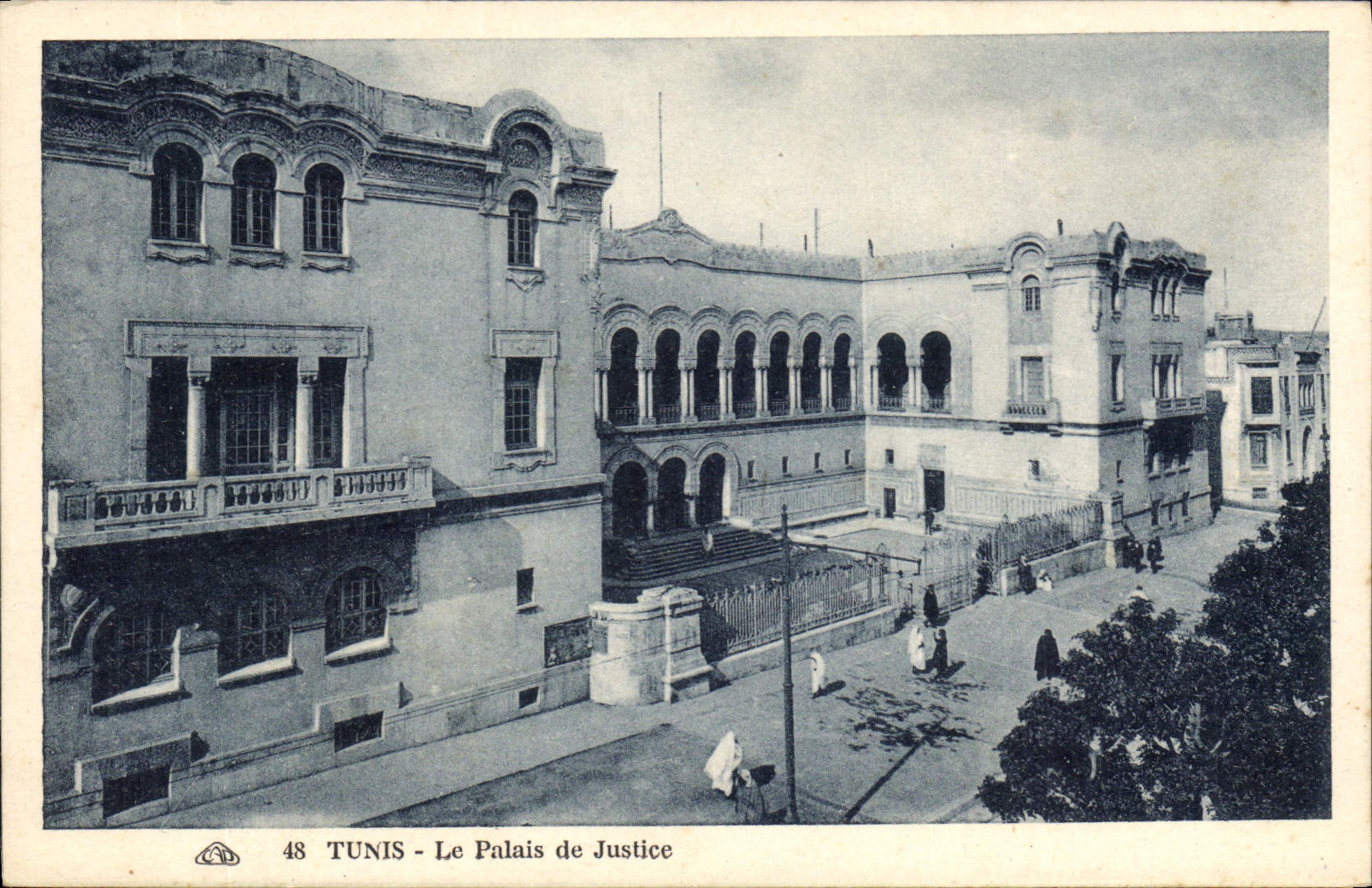 CPA TUNIS Le Palais de Justice 