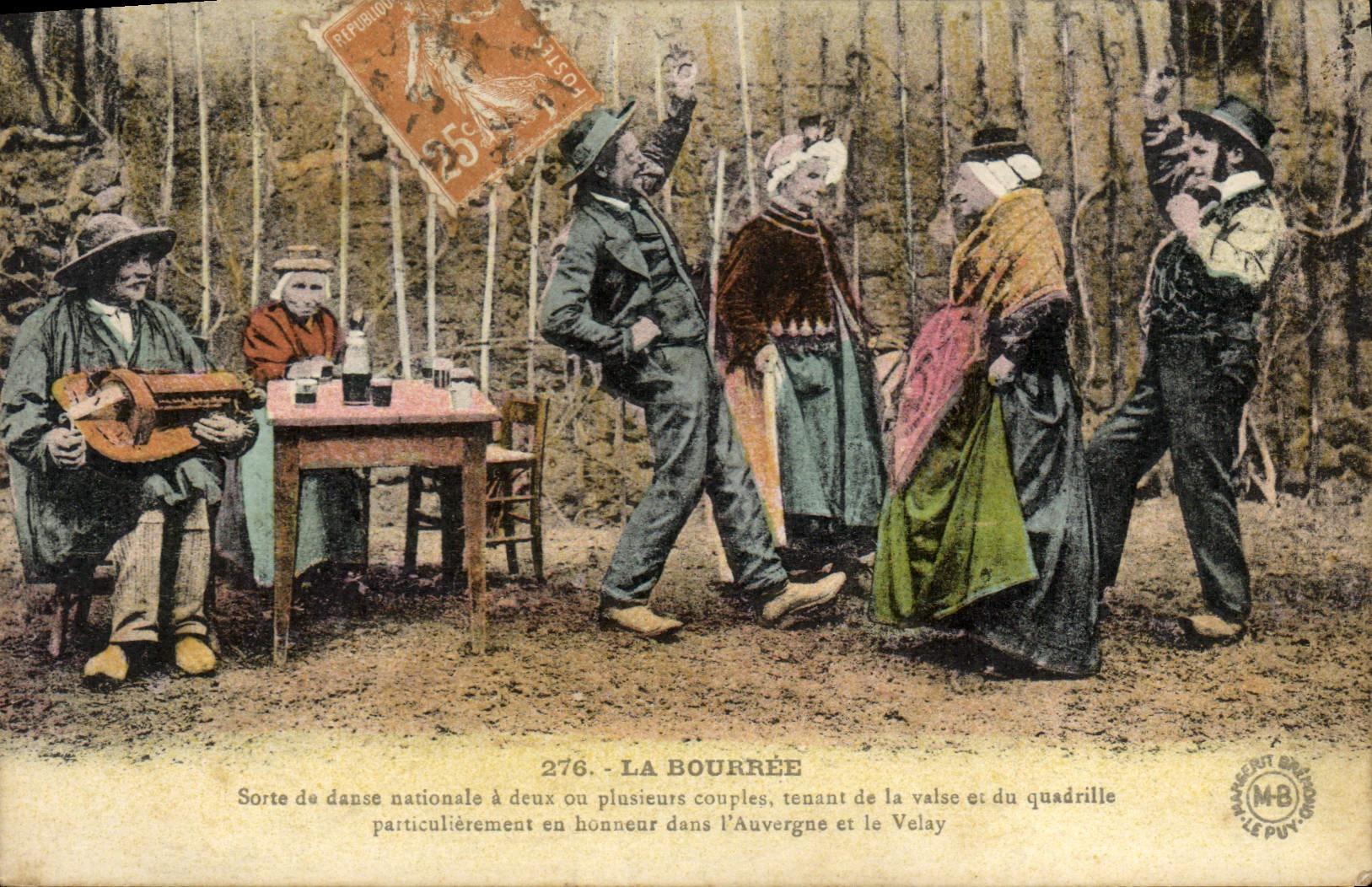 CPA Folklore LA BOURREE Sorte de danse nationale à deux ou plusieurs couples  tenant de la valse et 